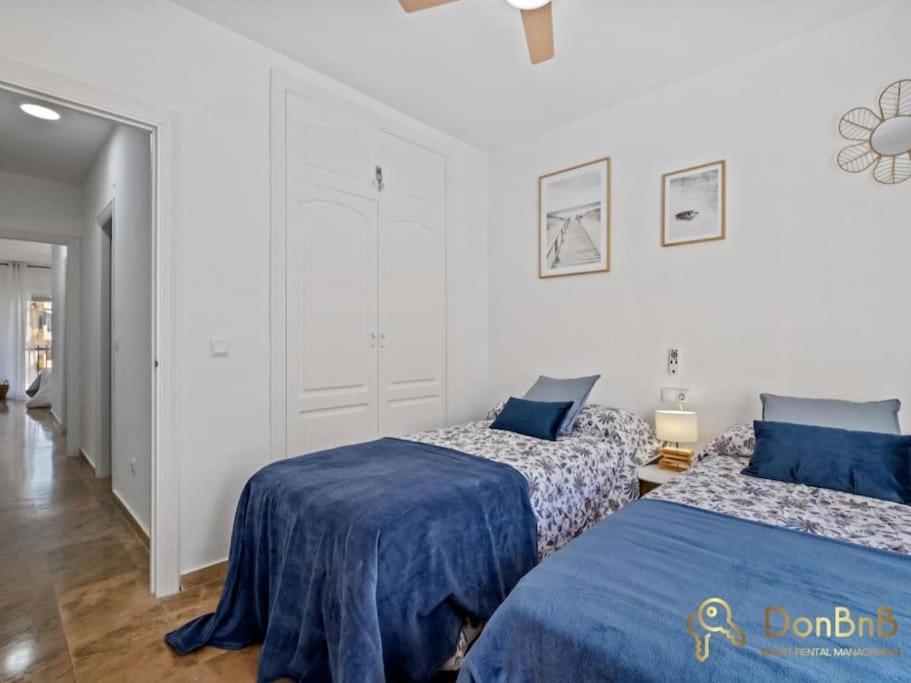 Apartamento Cerca De La Playa En Las Lagunas De Mijas Fuengirola Exteriör bild