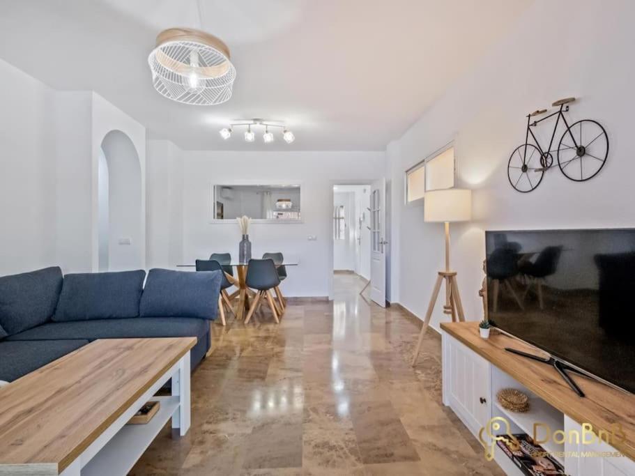 Apartamento Cerca De La Playa En Las Lagunas De Mijas Fuengirola Exteriör bild